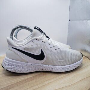 Nike Womens Revolution 5 DJ6009-100 White Running Shoes Sneakers Size 7